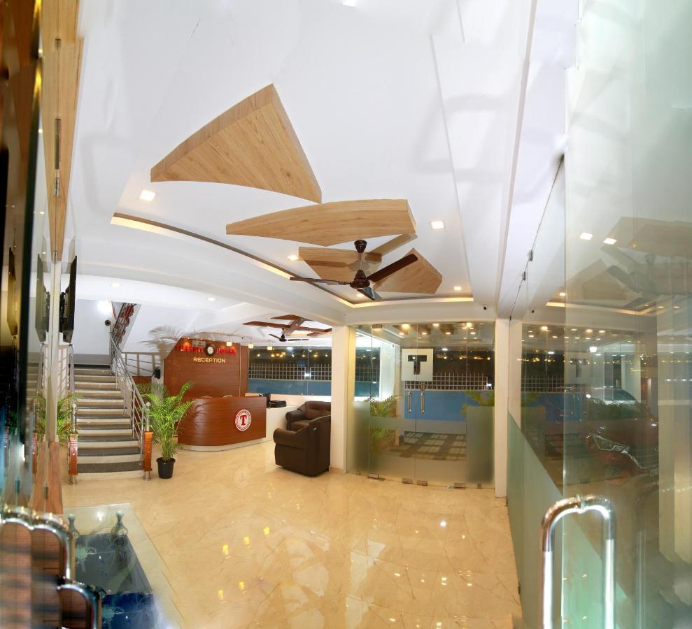 Gateway Airport Hotel كانور المظهر الخارجي الصورة