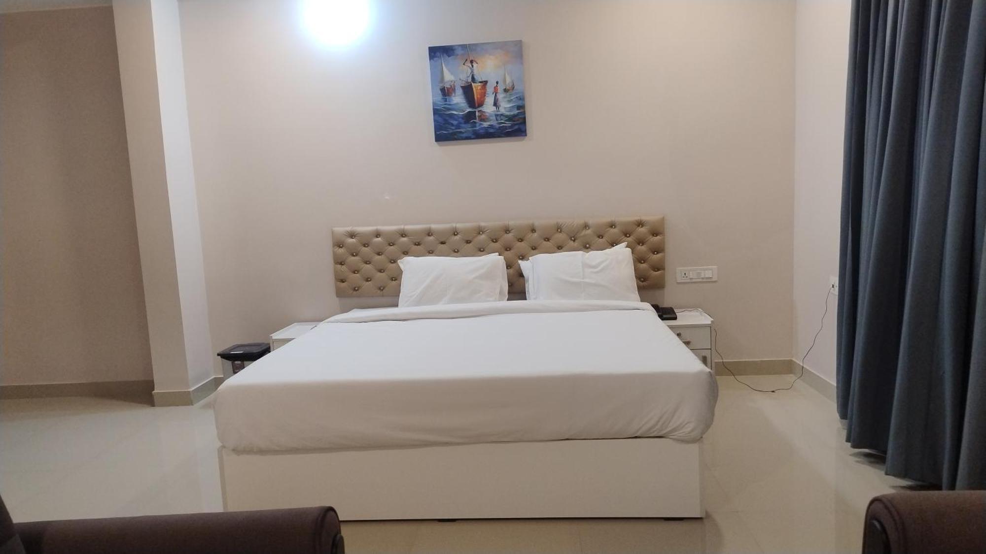 Gateway Airport Hotel كانور المظهر الخارجي الصورة