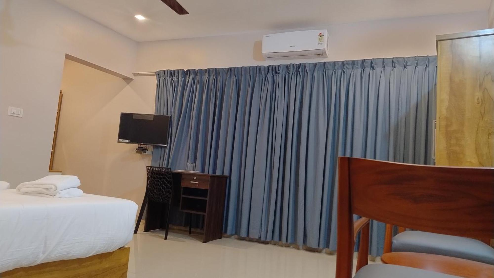 Gateway Airport Hotel كانور المظهر الخارجي الصورة
